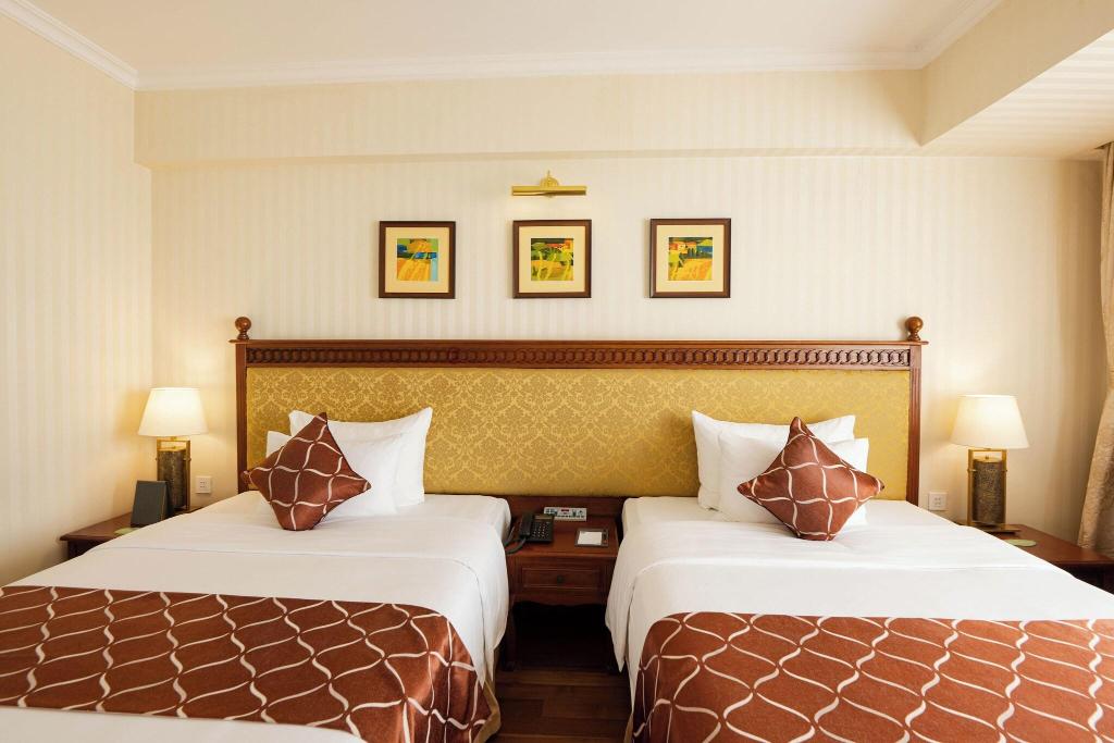 hotel-thumb