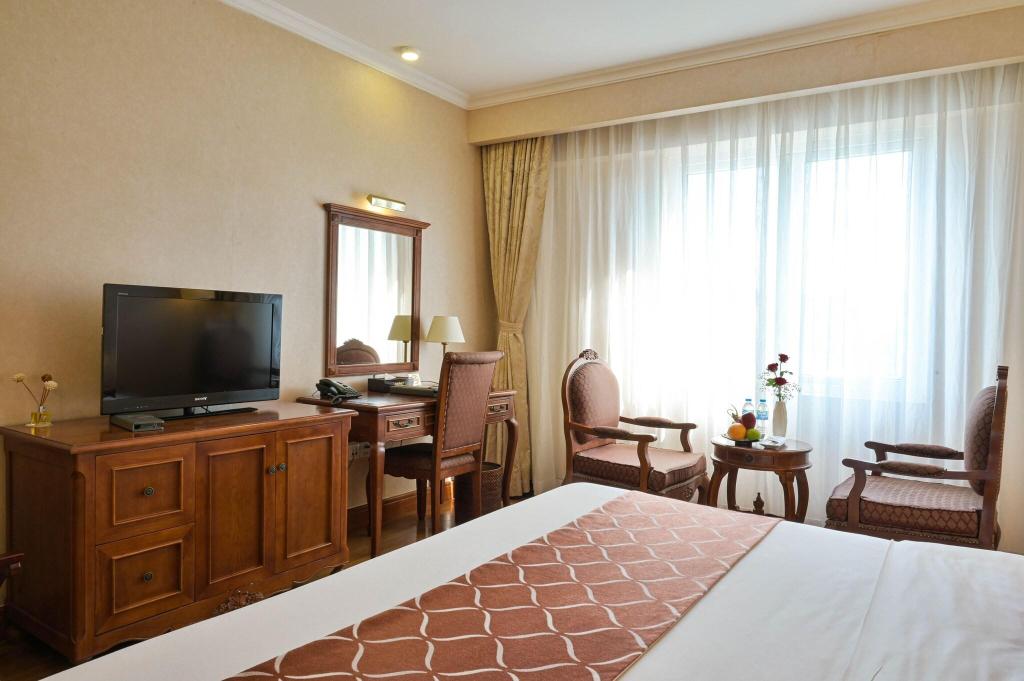hotel-thumb