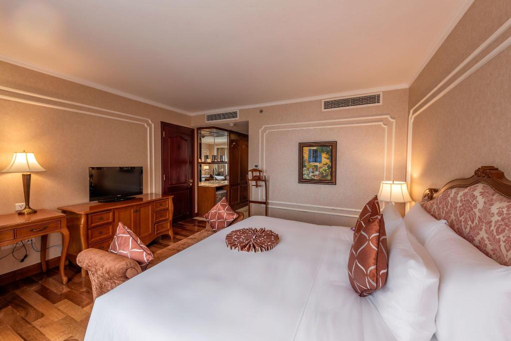 hotel-thumb