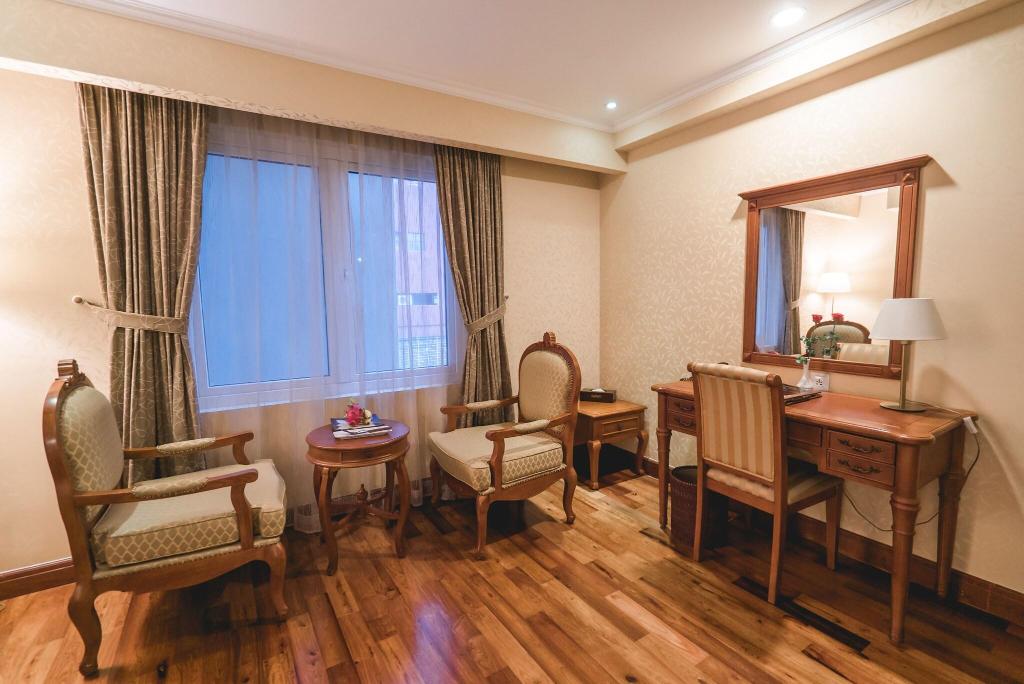 hotel-thumb