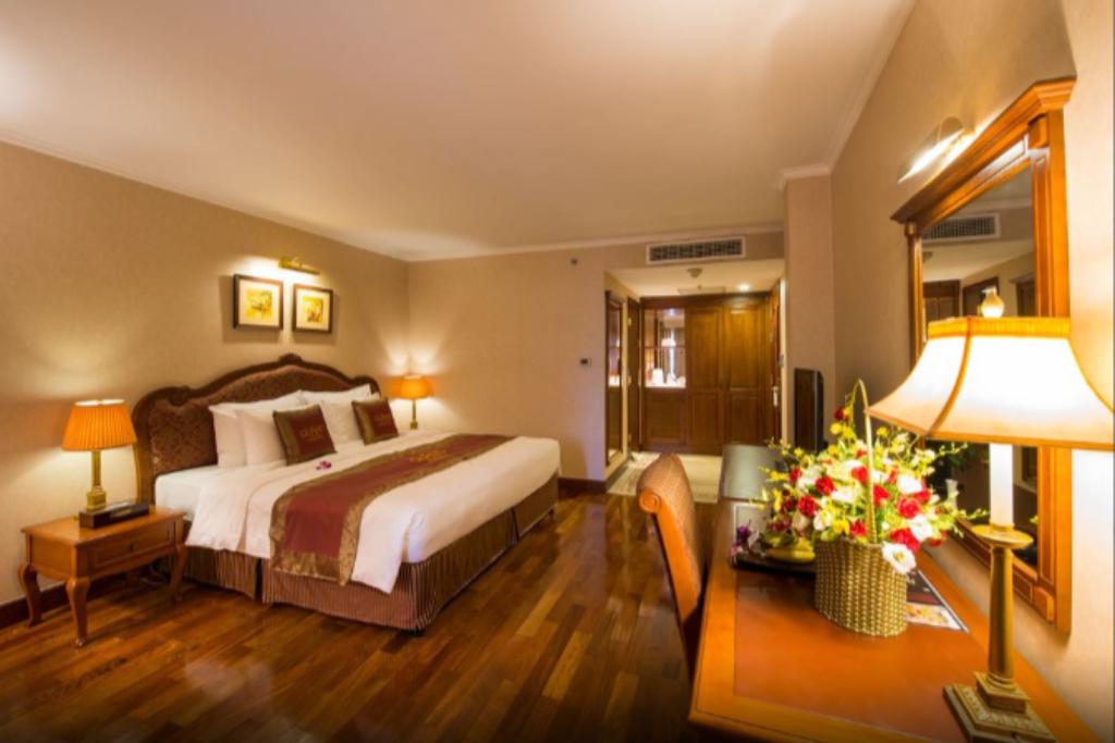 hotel-thumb
