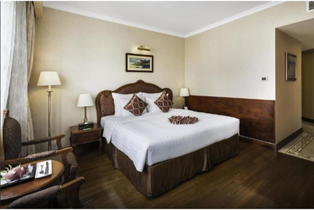 hotel-thumb