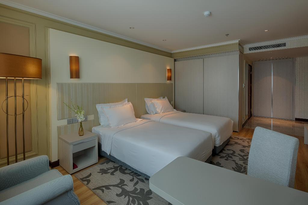 hotel-thumb