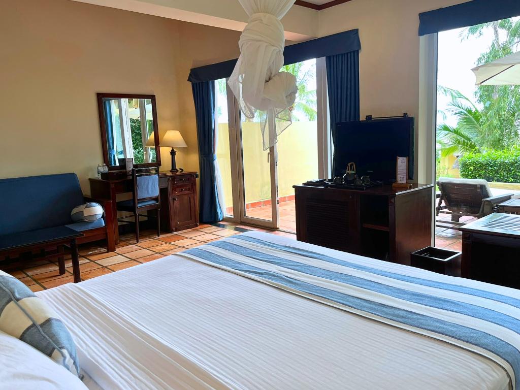 hotel-thumb