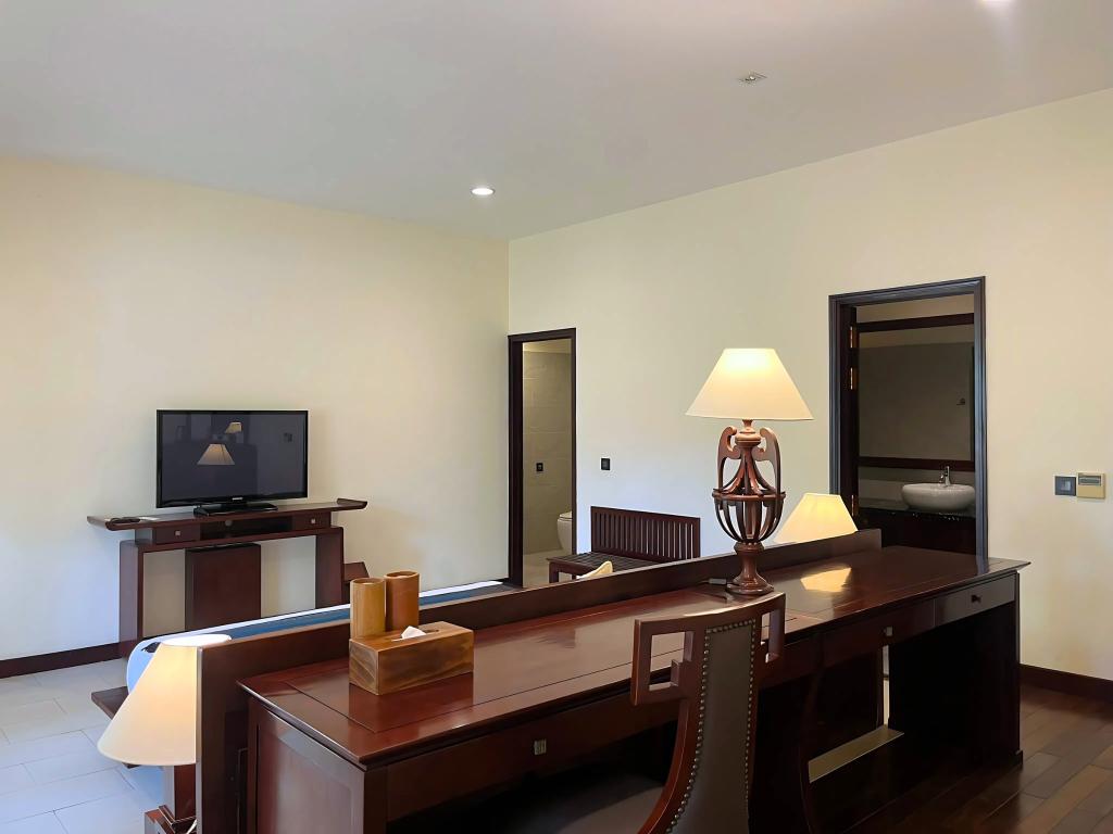 hotel-thumb