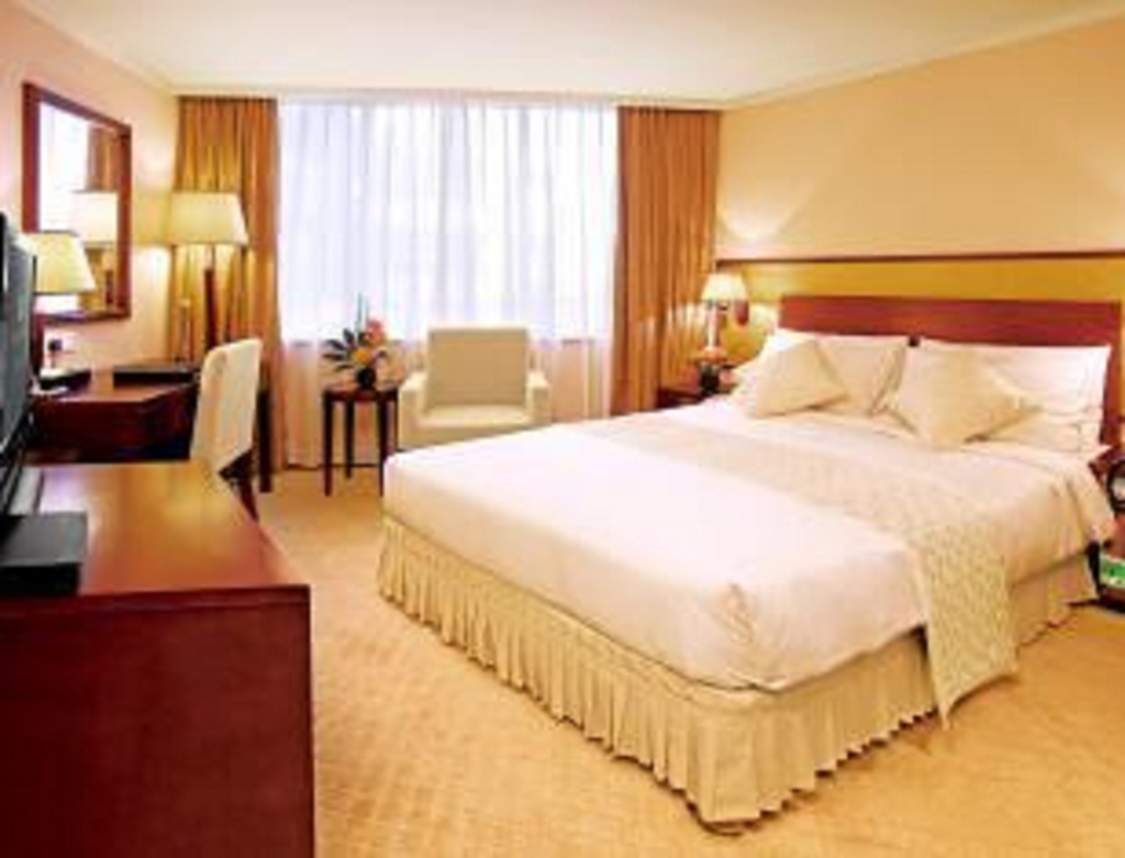 Emperor Hotel