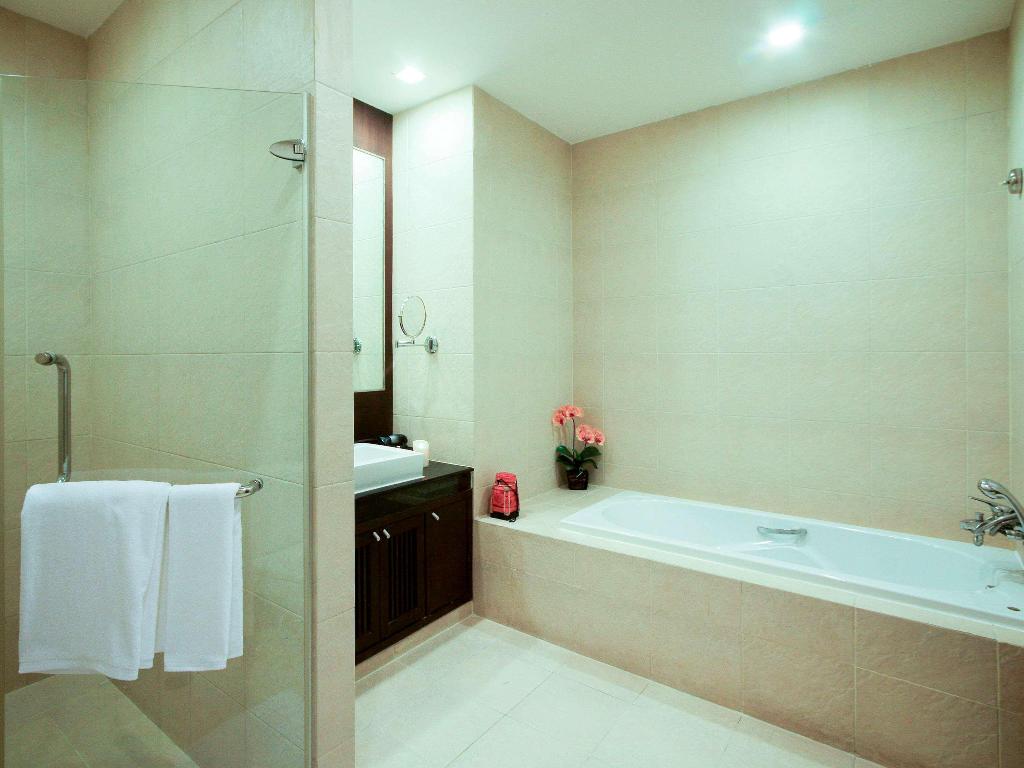 Grand Mercure Asoke Residence