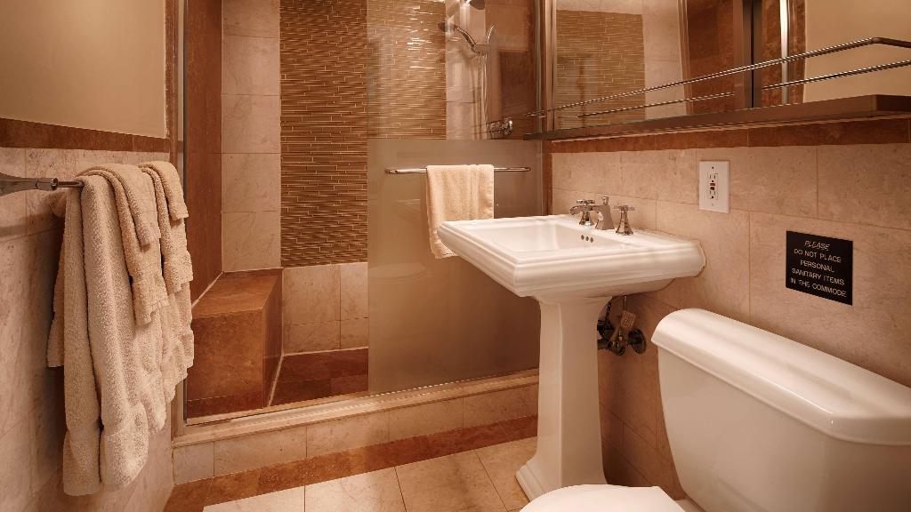 Best Western Plus Hospitality House photo 137