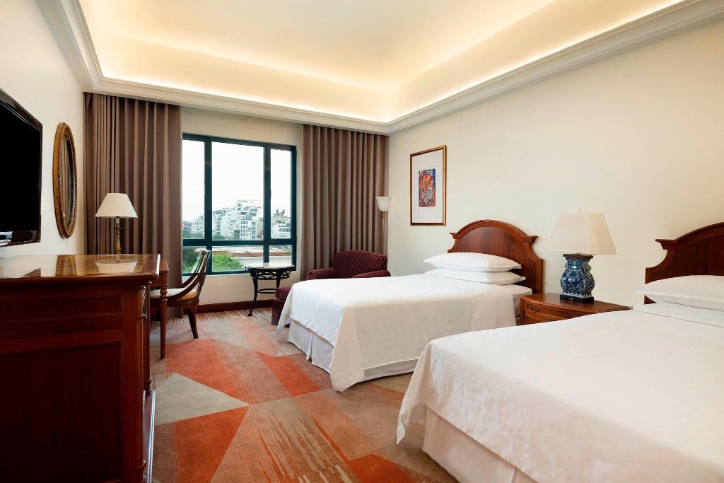 hotel-thumb