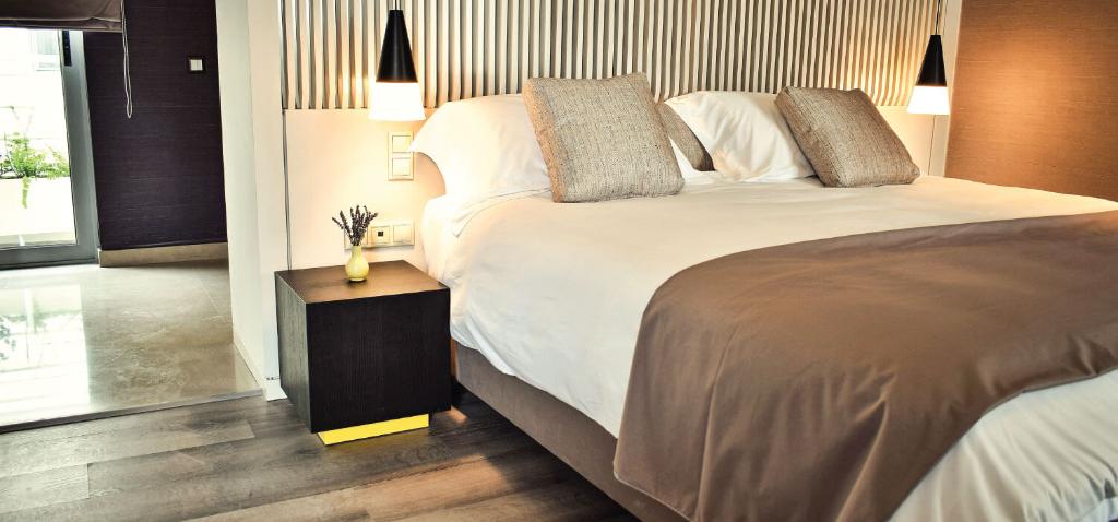 Lozenge Hotel
