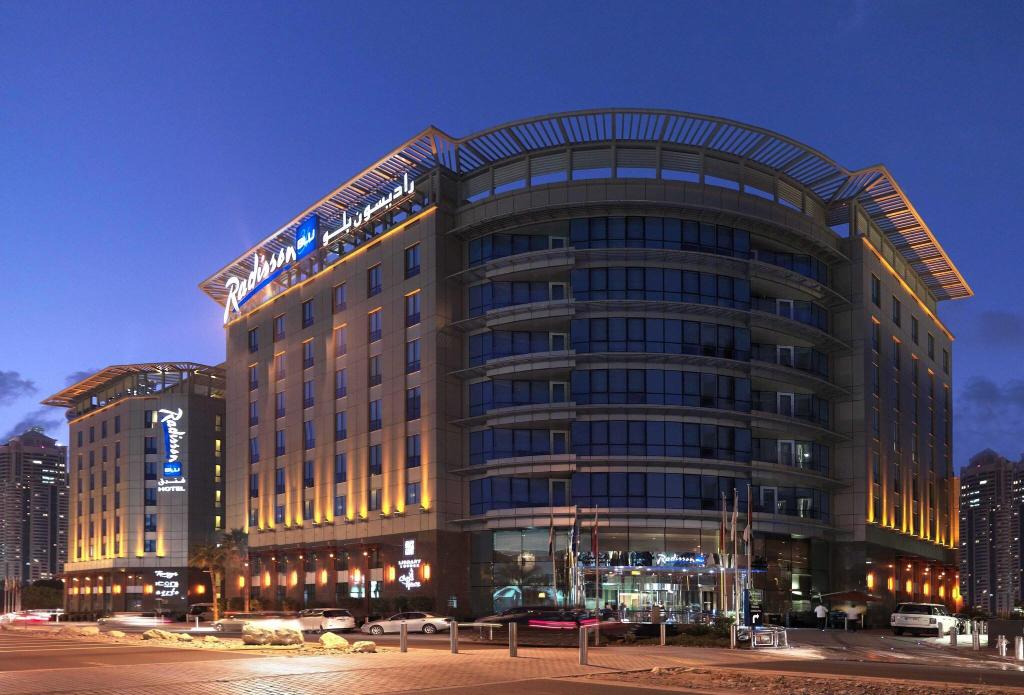 hotel-thumb