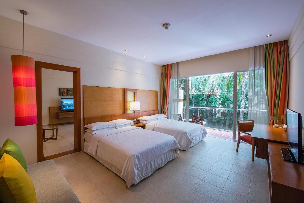 hotel-thumb