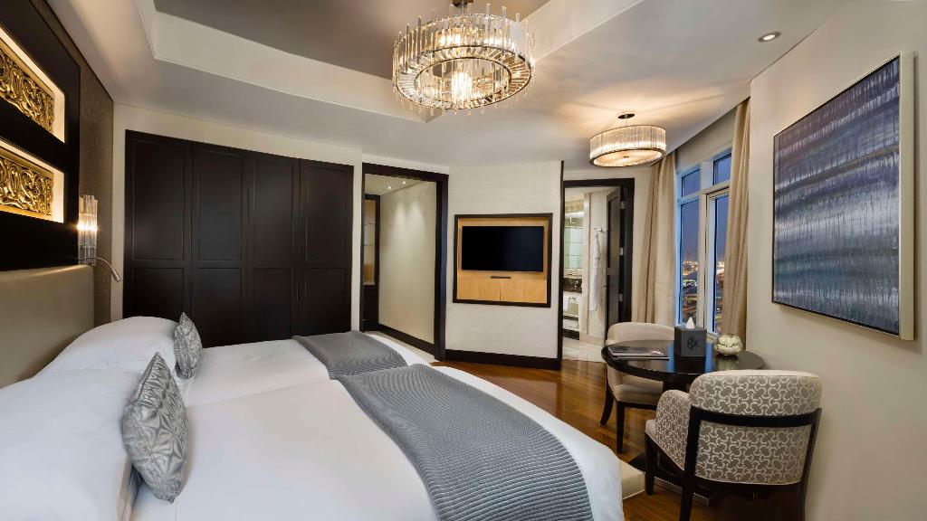 hotel-thumb