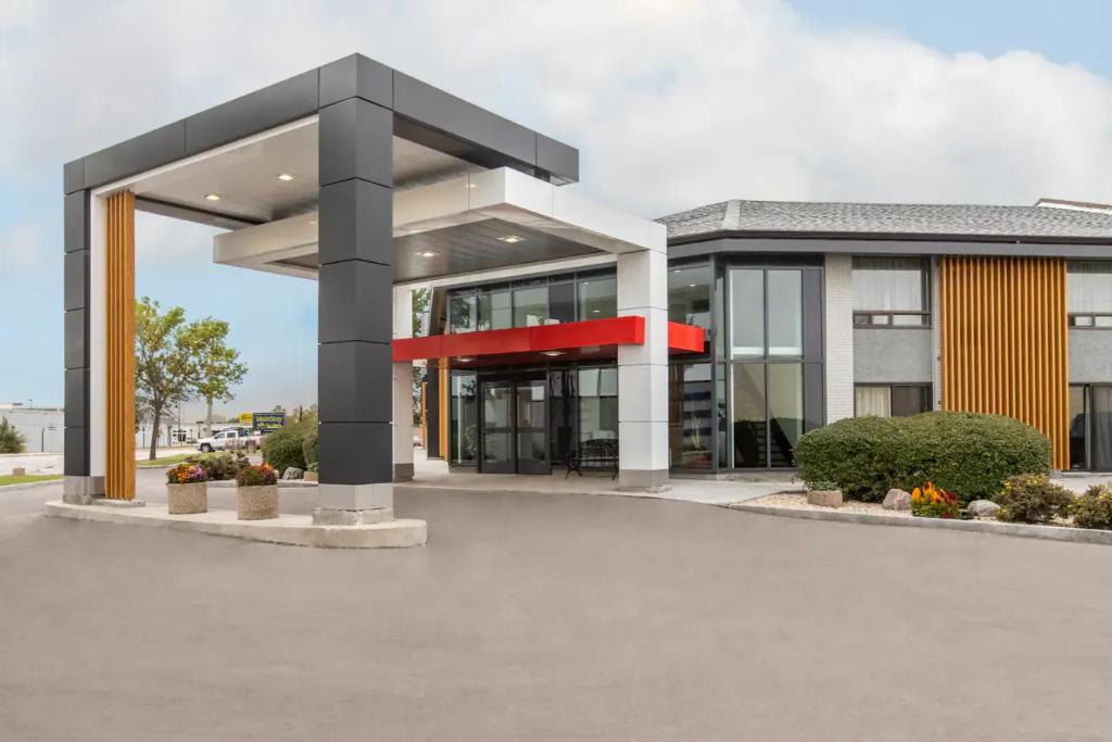 Comfort Inn East