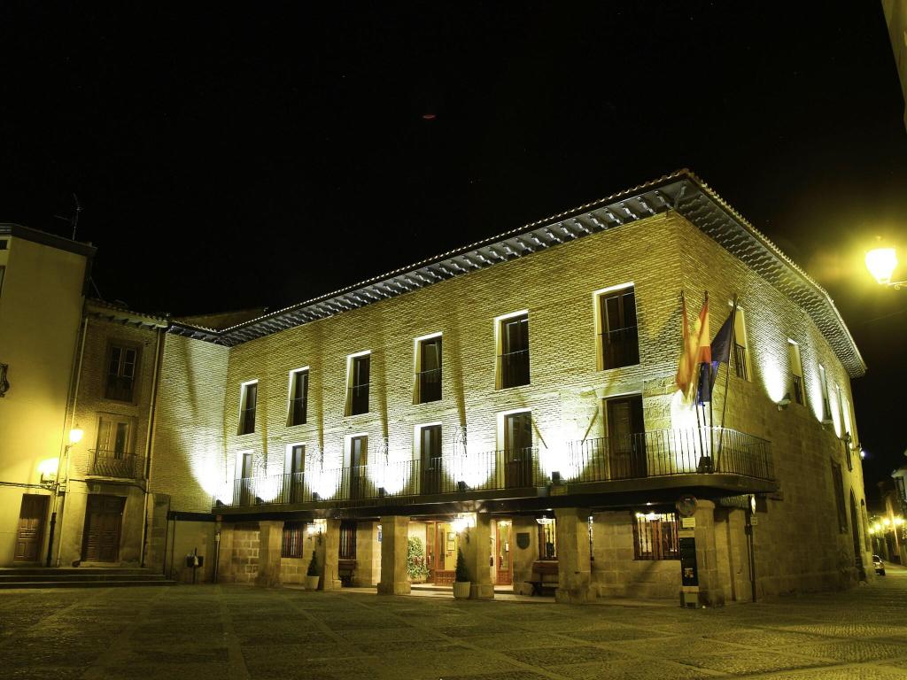 Parador de Santo Domingo de la Calzada gallery photo 10