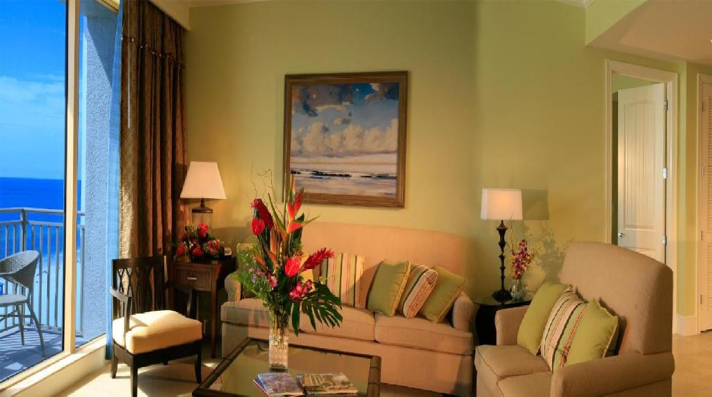 Sandpearl Resort