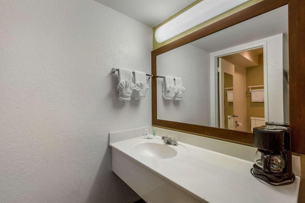 Quality Inn Palm Springs