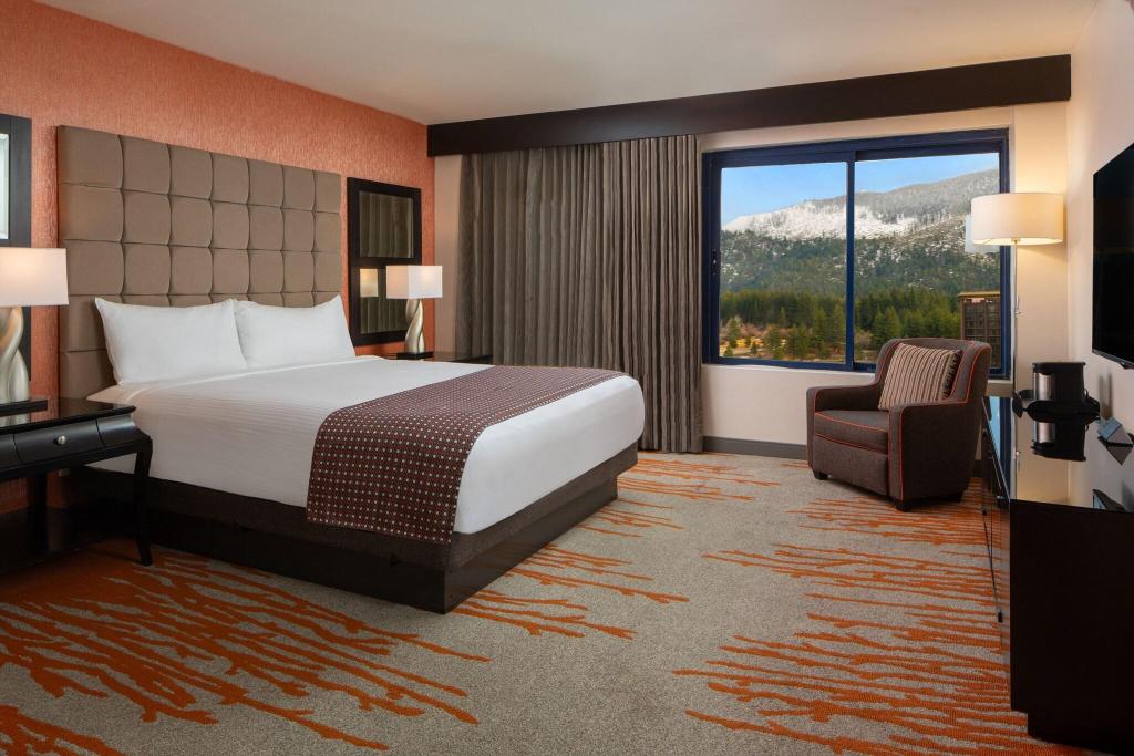 Golden Nugget Hotel & Casino Lake Tahoe