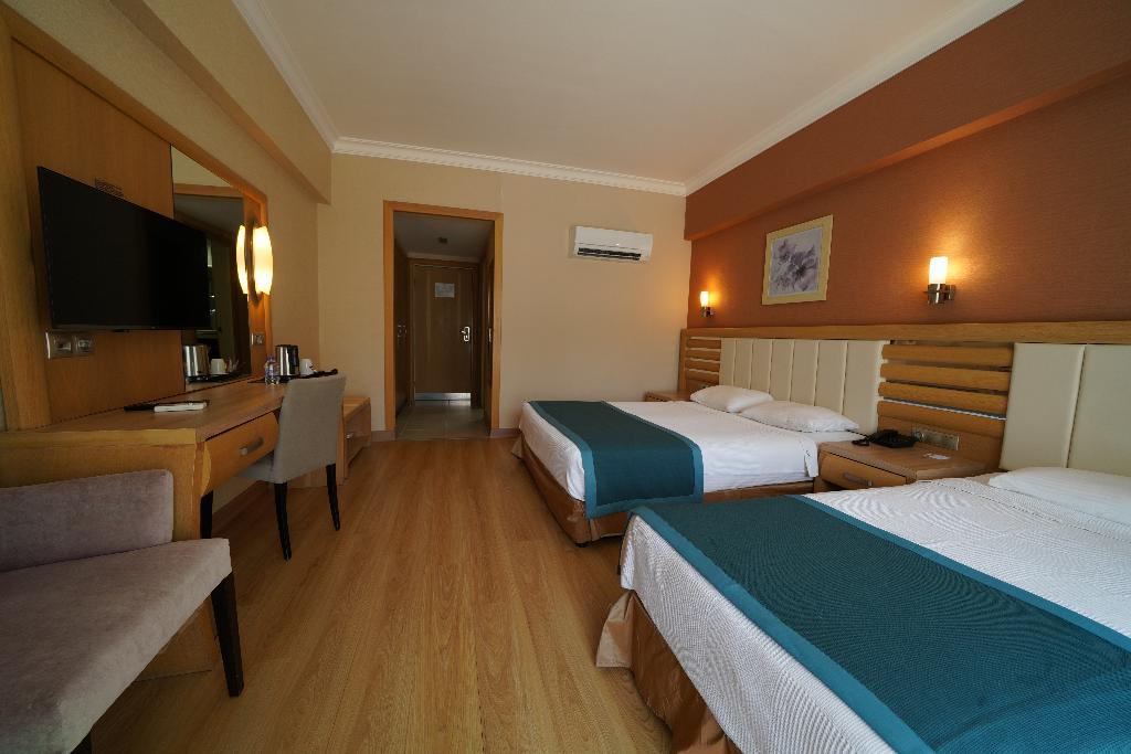 hotel-thumb