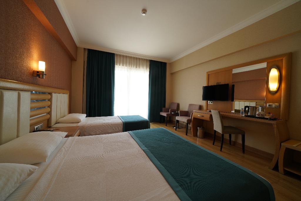 hotel-thumb