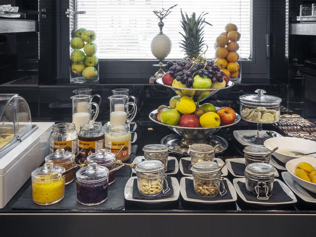Hotel LHP Napoli Palace & Spa, Italien, Neapel. Großes 26