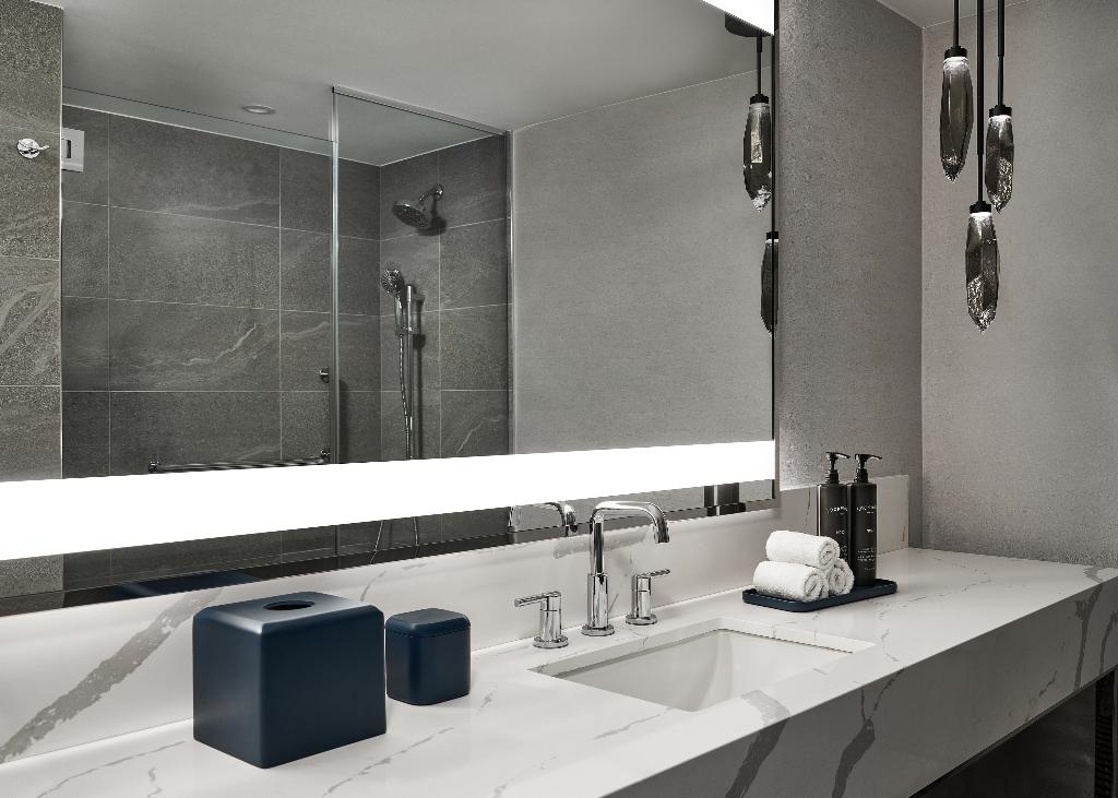 Alpenrock Breckenridge Curio Collection Hilton