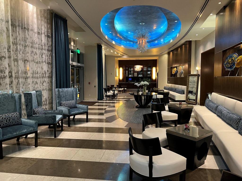 hotel-thumb