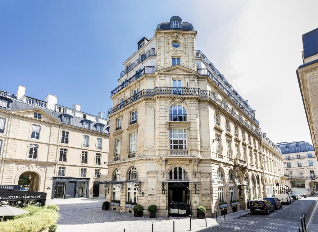 Imagem da galeria de Grand Hotel Du Palais Royal 