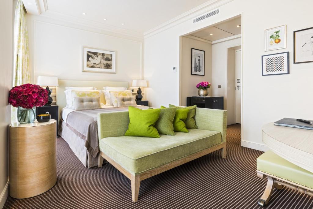 Imagem da galeria de Grand Hotel Du Palais Royal 