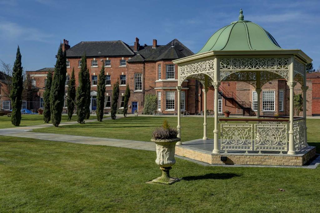 West Retford Hotel, BW Signature Collection