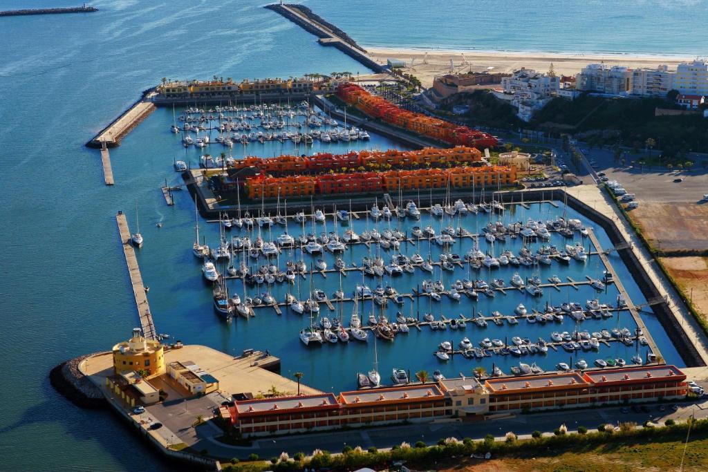 Nh Marina Portimao Resort
