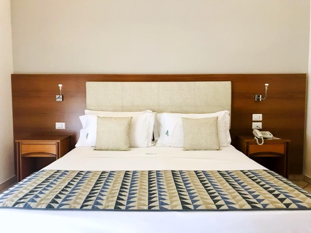 American Hotel