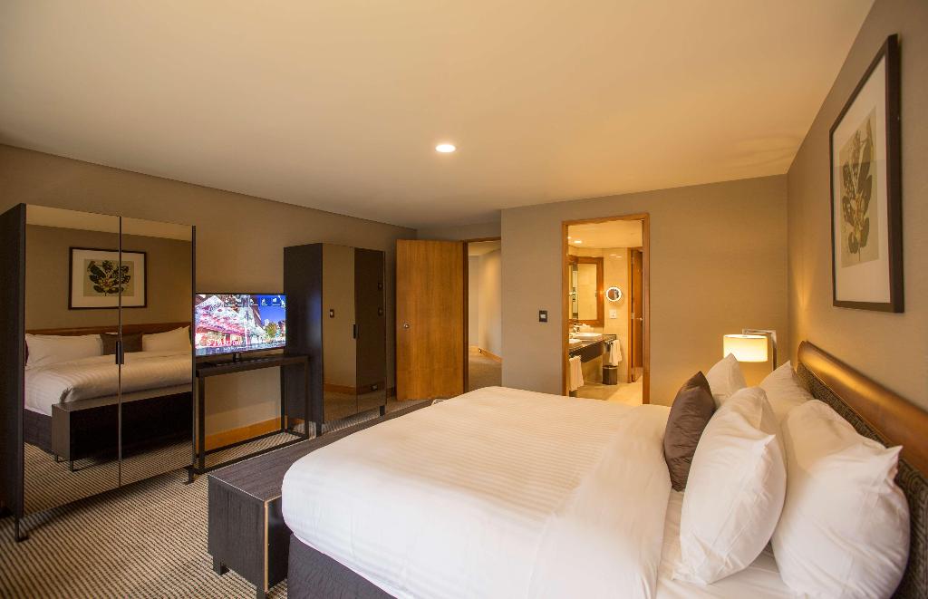 hotel-thumb