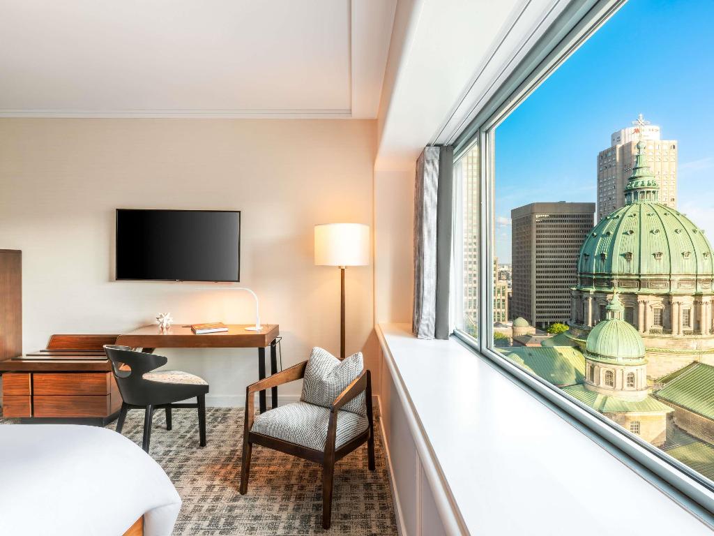 hotel-thumb