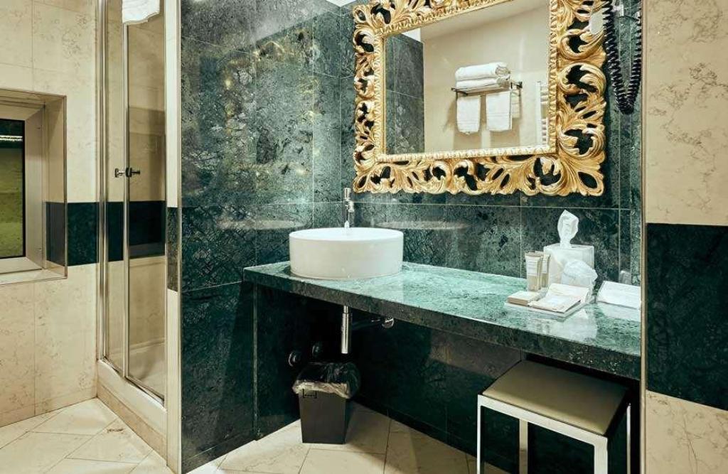 Settecento Hotel