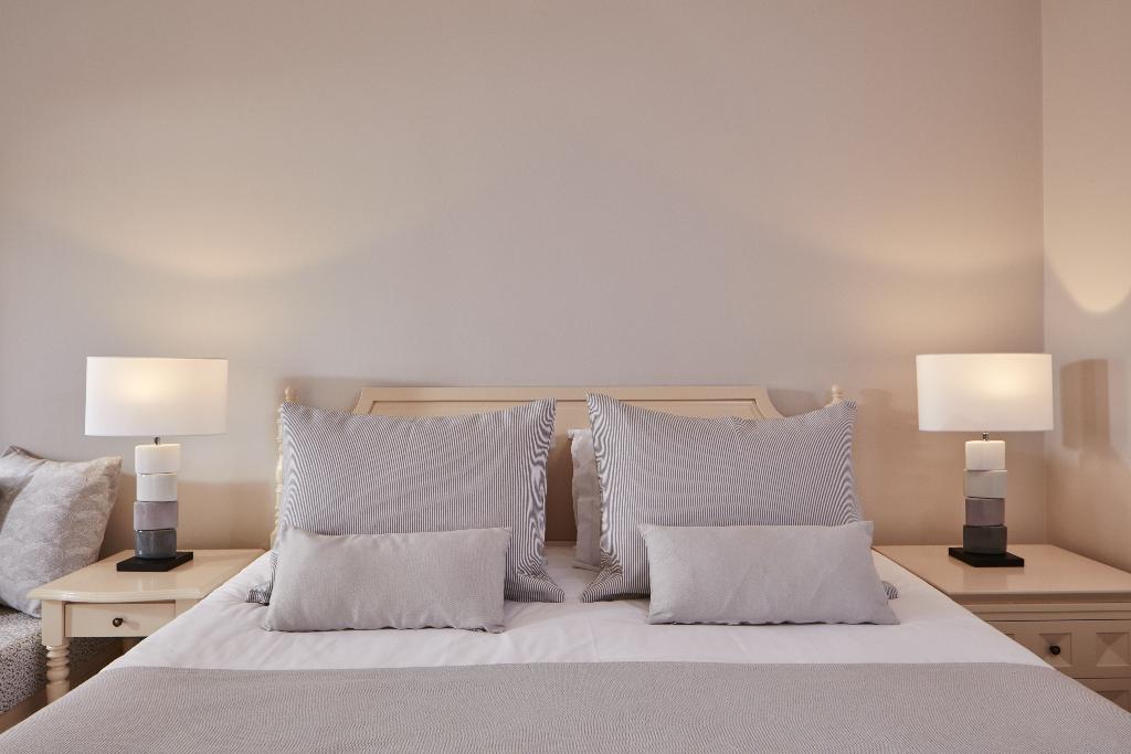 Aphrodite Hills Hotel