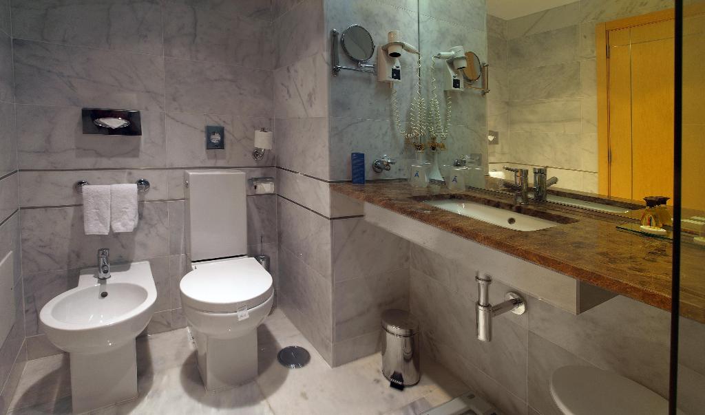 Crowne Plaza Caparica Lisbon