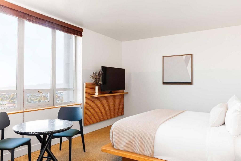 Hotel June West L.A.
