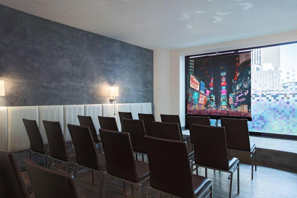 Imagem da galeria de Renaissance New York Times Square Hotel