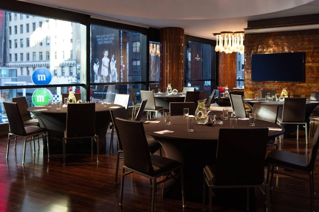 Imagem da galeria de Renaissance New York Times Square Hotel