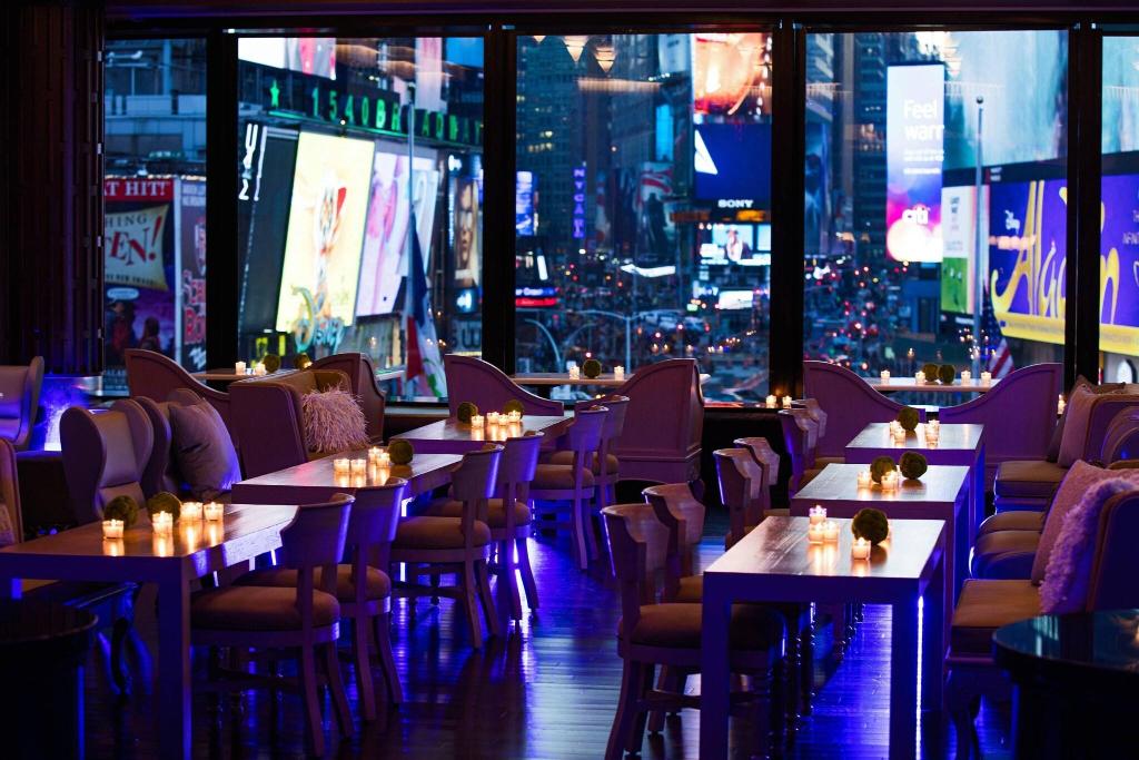 Imagem da galeria de Renaissance New York Times Square Hotel
