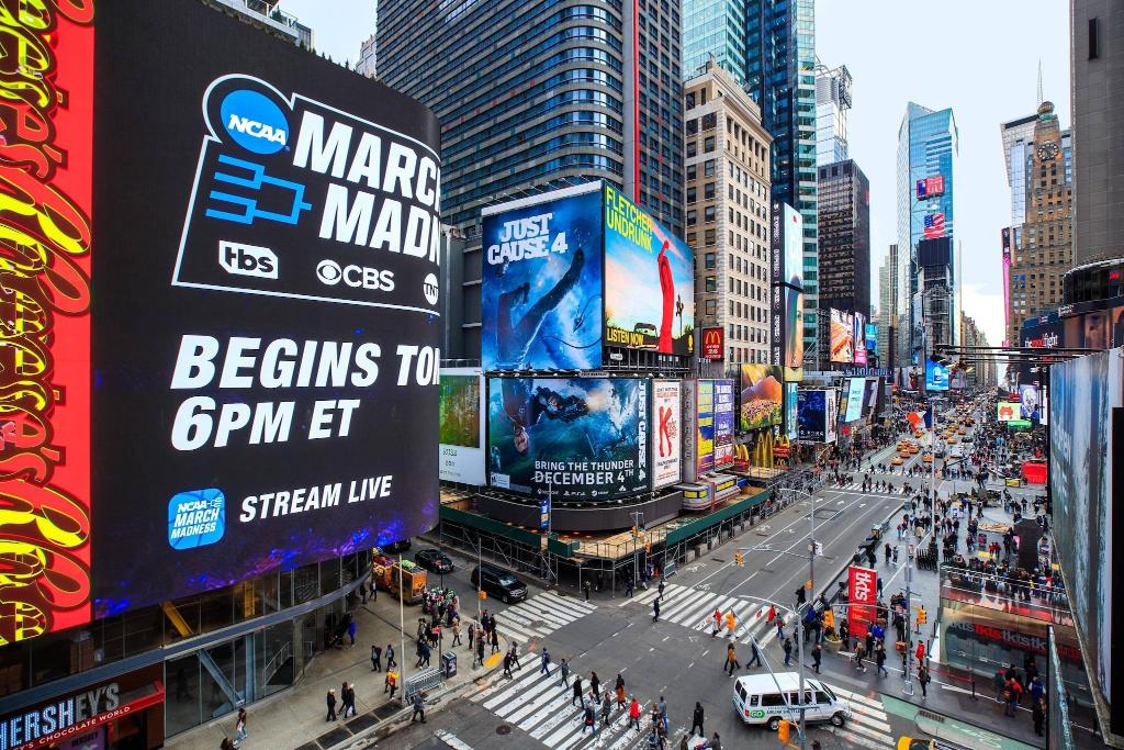 Hotel Renaissance New York Times Square Hotel, USA, New York City - Manhattan. Großes 1