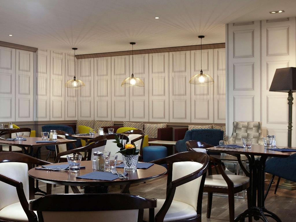 Hotel Hôtel Mercure Paris Roissy-Charles-de-Gaulle, Frankreich, Roissy-en-France. Großes 152