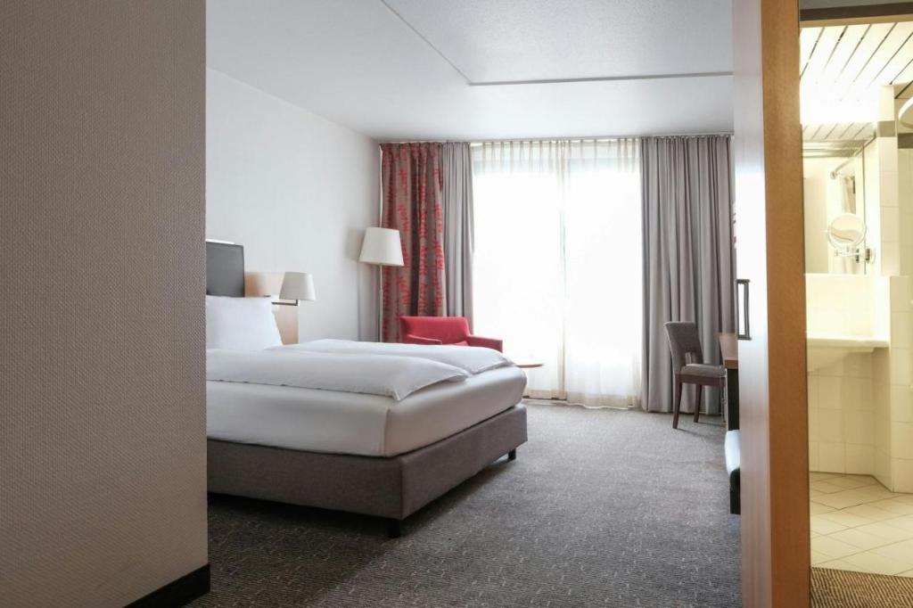 hotel-thumb
