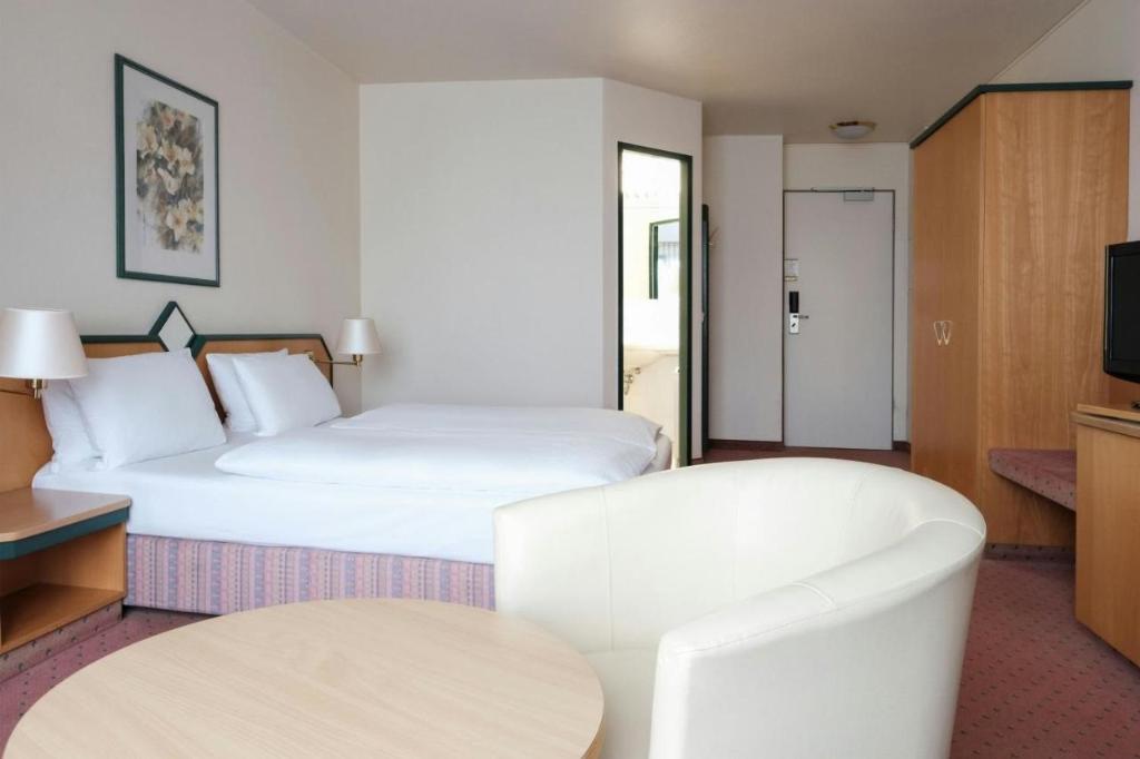 hotel-thumb