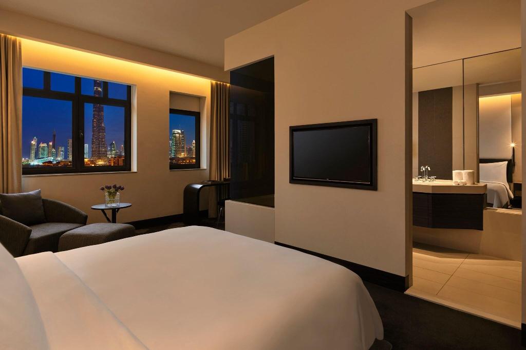 hotel-thumb