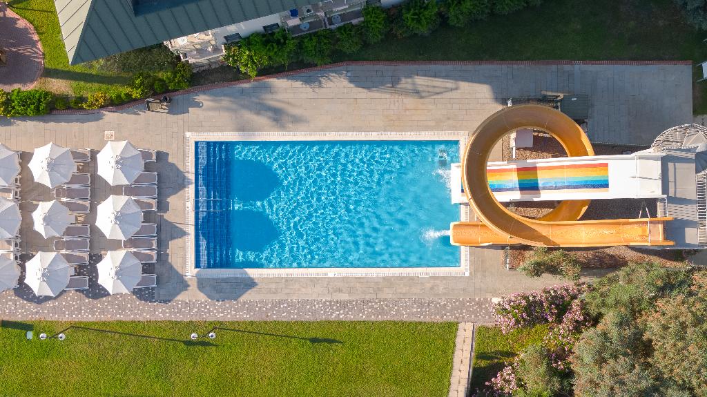 Novum Garden Side Hotel