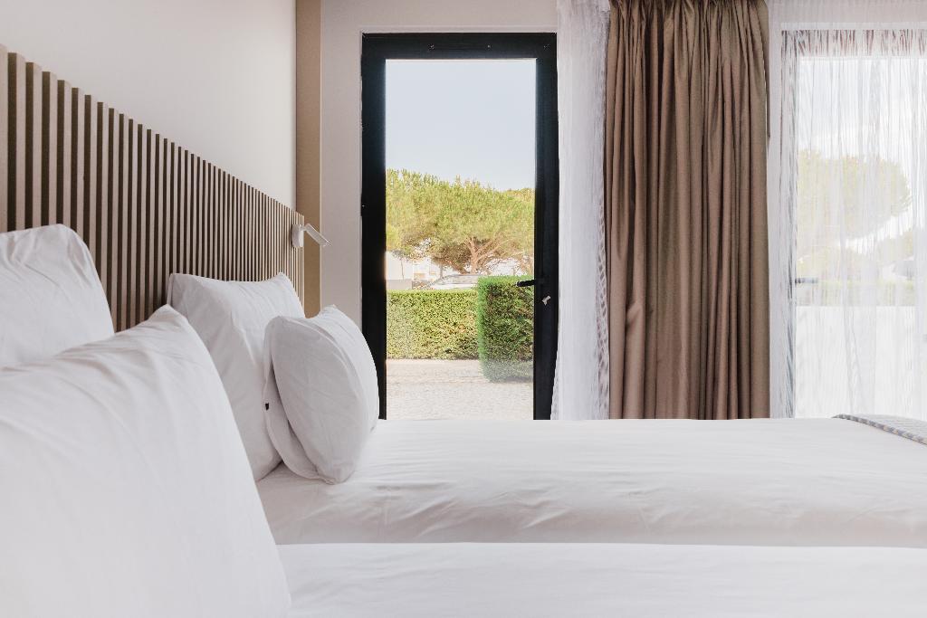 Memmo Baleeira Hotel