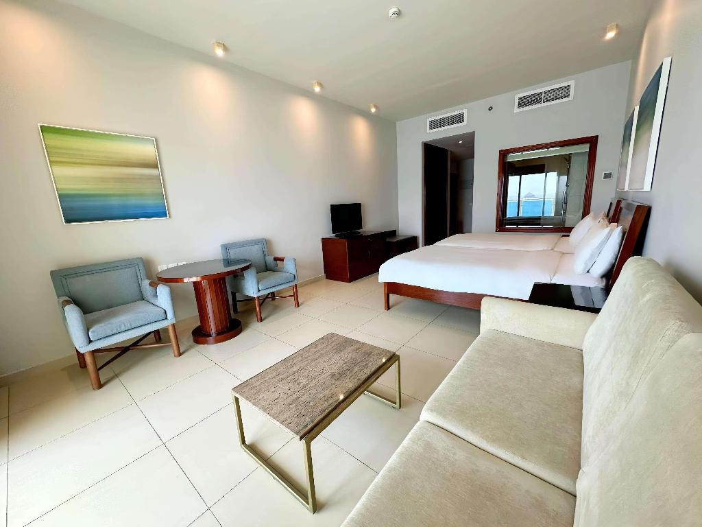 hotel-thumb