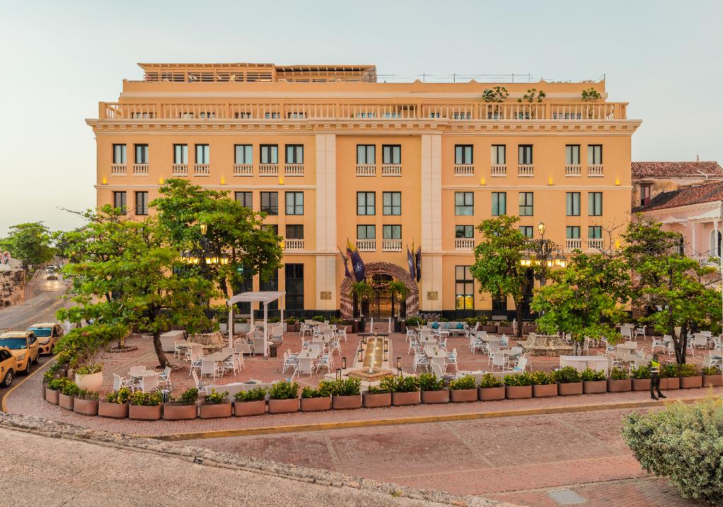 Charleston Santa Teresa